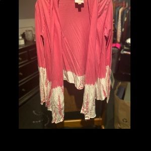 Romeo and Juliet Top. Size Medium